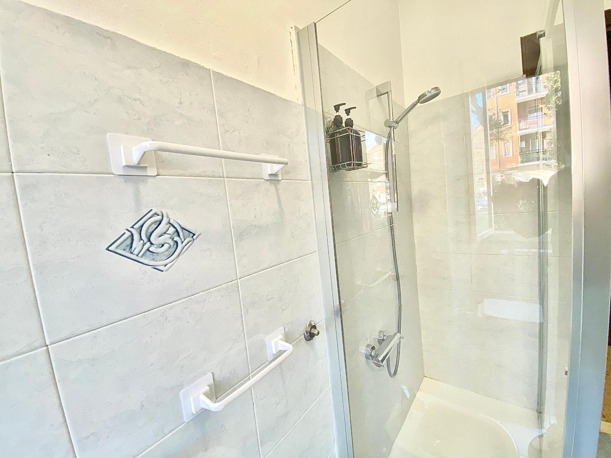Navigli Style, Tra Metropolitana Famagosta, Comfort E Modernita Apartment Milano Exterior foto